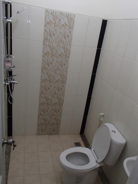 Shakila Guest House Malang Zimmer foto