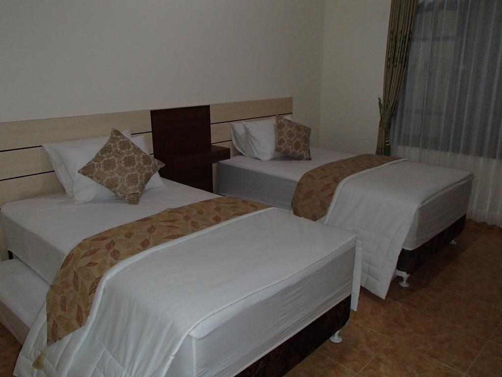 Shakila Guest House Malang Zimmer foto