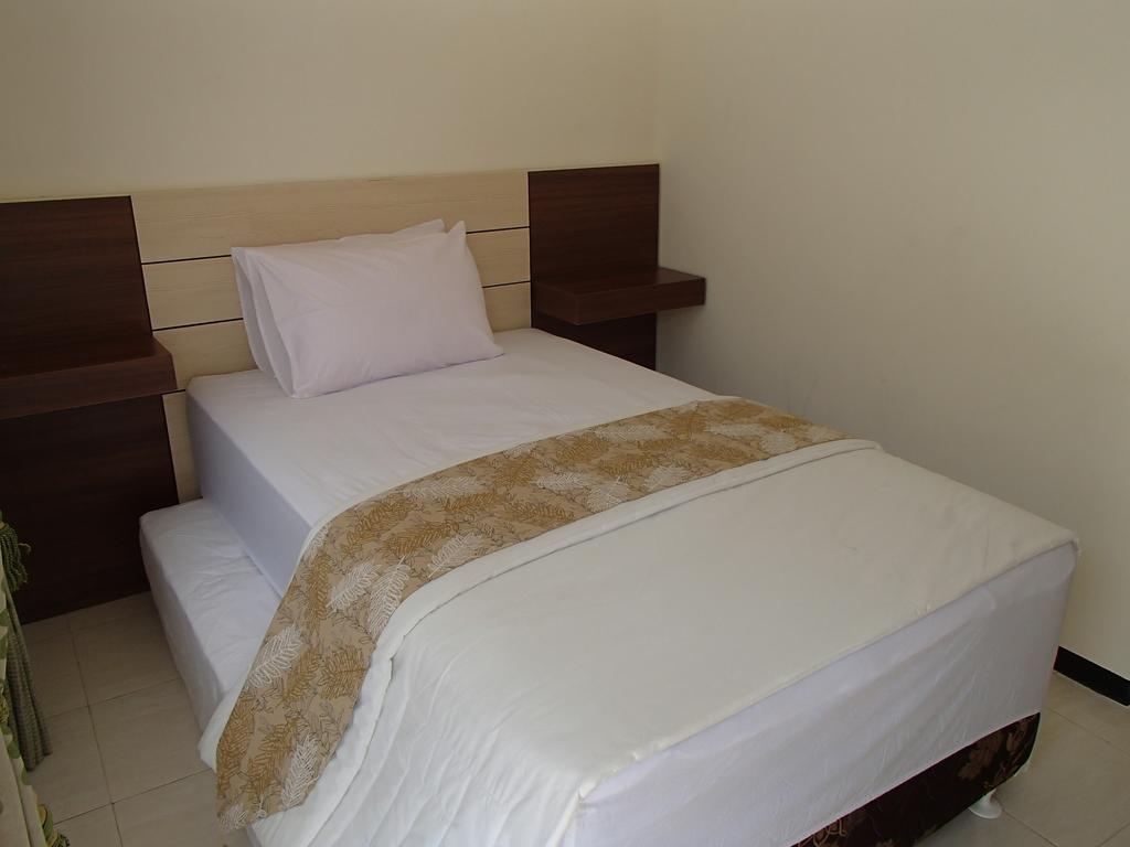 Shakila Guest House Malang Zimmer foto