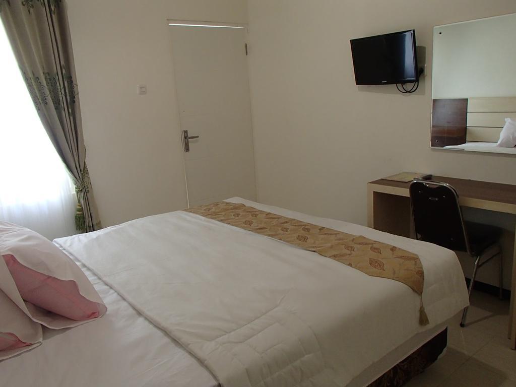 Shakila Guest House Malang Zimmer foto